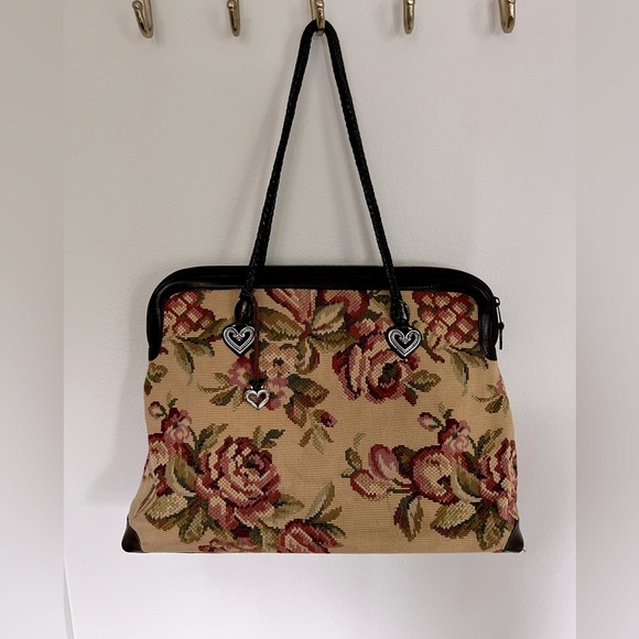 Brighton Vintage Floral Tapestry Carpet Weekender Bag - Picture 2 of 12